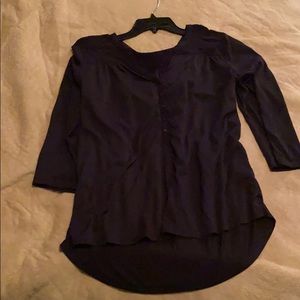 Three quarter sleeve top